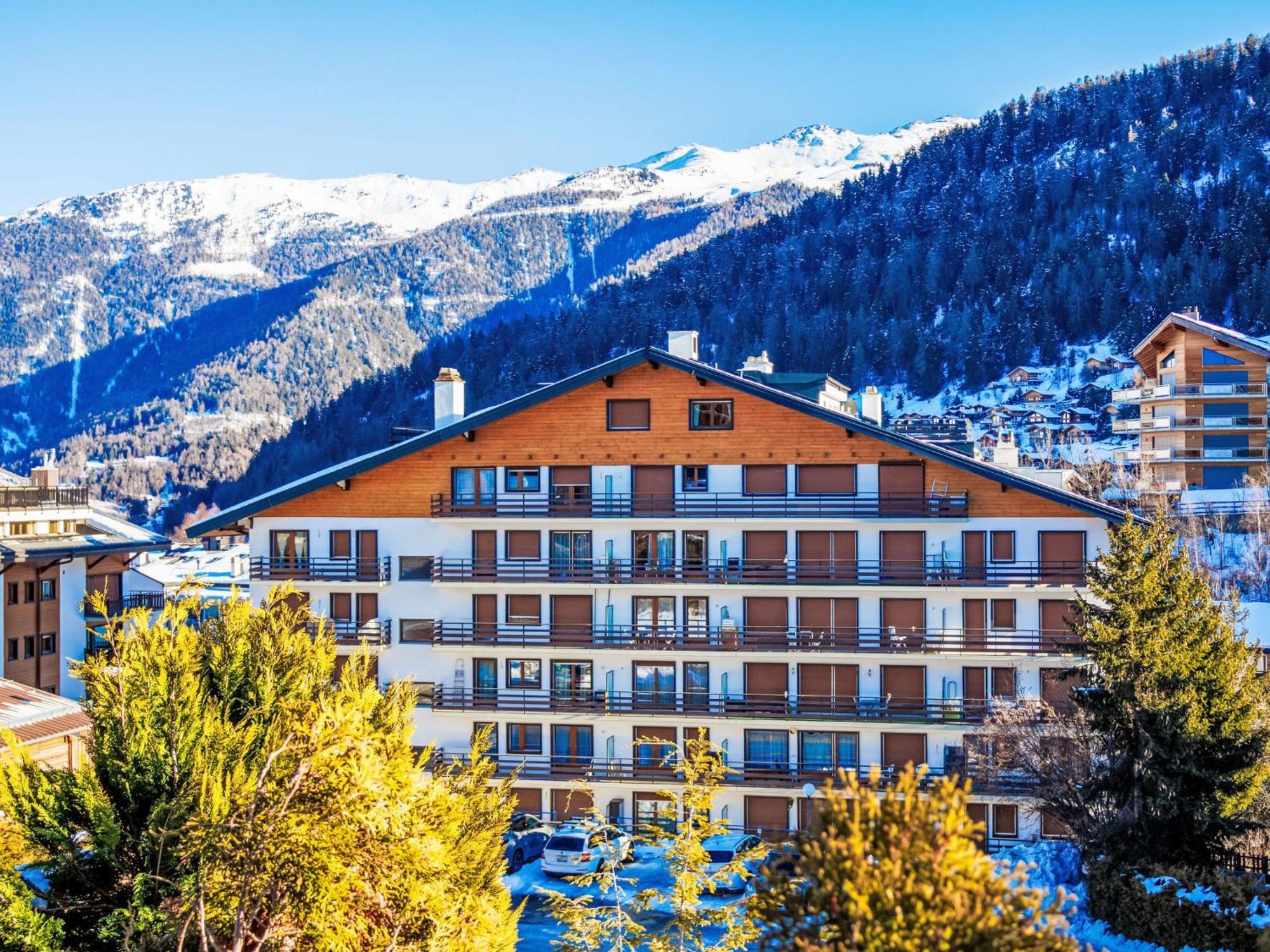 Apartment Les Platanes E3 By Interhome Nendaz Exterior foto